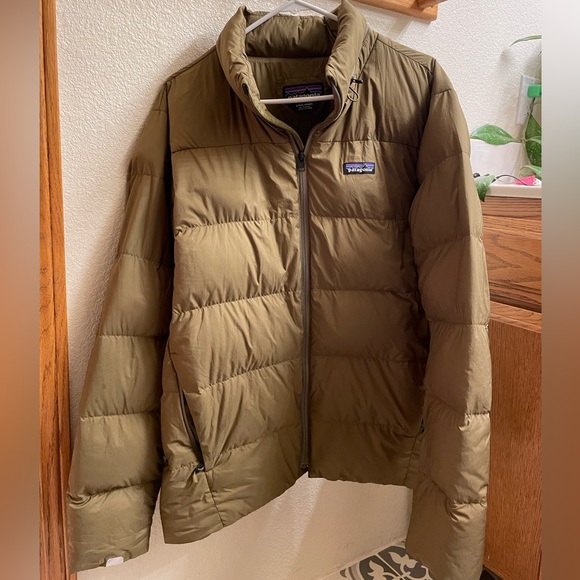 Patagonia Silent Down Jacket - Picture 1 of 15